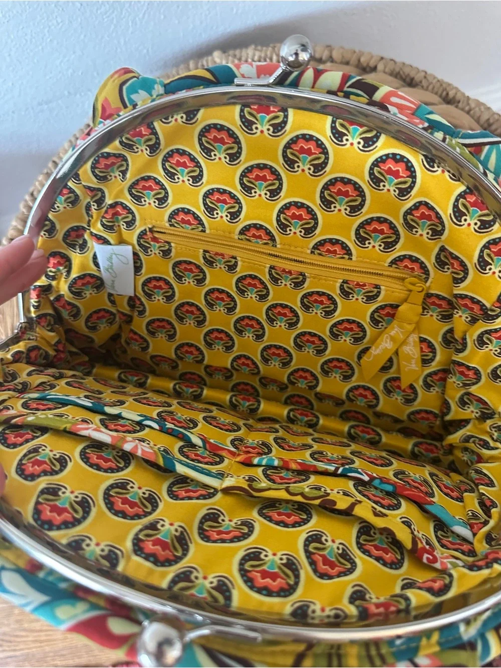 Vera Bradley brand vera